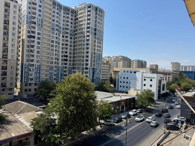 Satılır 4 otaqlı köhnə tikili 105 m², Nəsimi r., photo 23 from 24