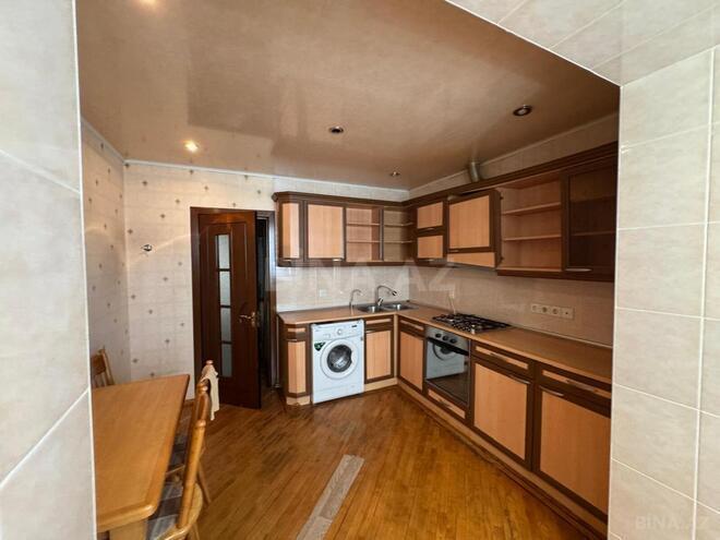 Satılır 4 otaqlı köhnə tikili 105 m², Nəsimi r., photo 9 from 24