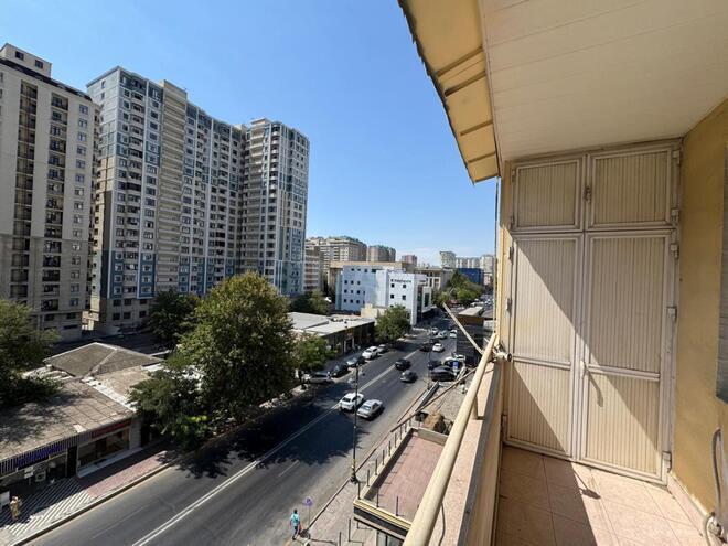 Satılır 4 otaqlı köhnə tikili 105 m², Nəsimi r., photo 20 from 24