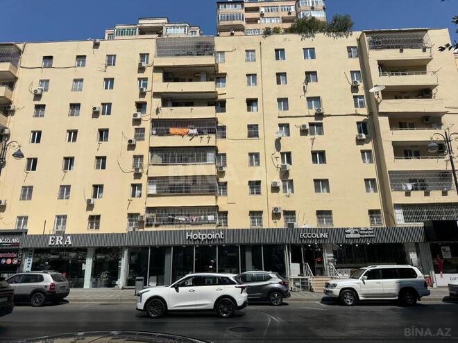 Satılır 4 otaqlı köhnə tikili 105 m², Nəsimi r., photo 1 from 24