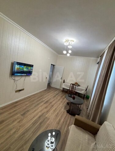 Сдаётся 3-комн. новостройка 90 м², м. Иншаатчылар, photo 3 from 12