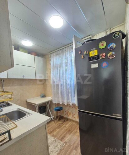 Продаётся 2-комн. вторичка 40 м², м. Элмляр Академиясы, photo 9 from 14