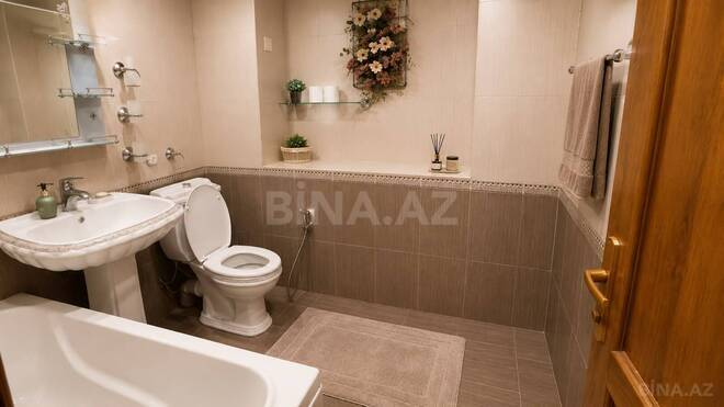 Продаётся 3-комн. вторичка 85 м², м. Элмляр Академиясы, photo 11 from 13