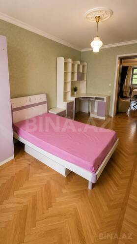 Продаётся 3-комн. вторичка 85 м², м. Элмляр Академиясы, photo 8 from 13