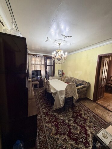 Продаётся 3-комн. вторичка 43 м², Ясамальский р., photo 1 from 9