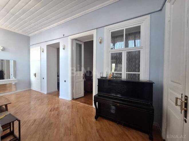 Satılır 2 otaqlı köhnə tikili 72 m², 28 May m., photo 4 from 13