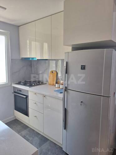 Satılır 2 otaqlı köhnə tikili 72 m², 28 May m., photo 9 from 13