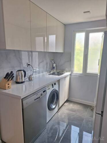 Satılır 2 otaqlı köhnə tikili 72 m², 28 May m., photo 10 from 13