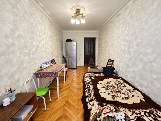 Продаётся 3-комн. вторичка 70 м², м. Элмляр Академиясы, photo 7 from 10