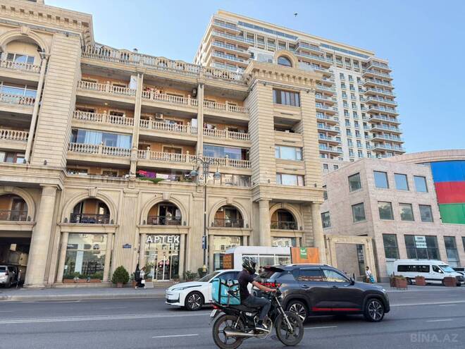 Продаётся 3-комн. вторичка 108 м², м. Низами, photo 16 from 25