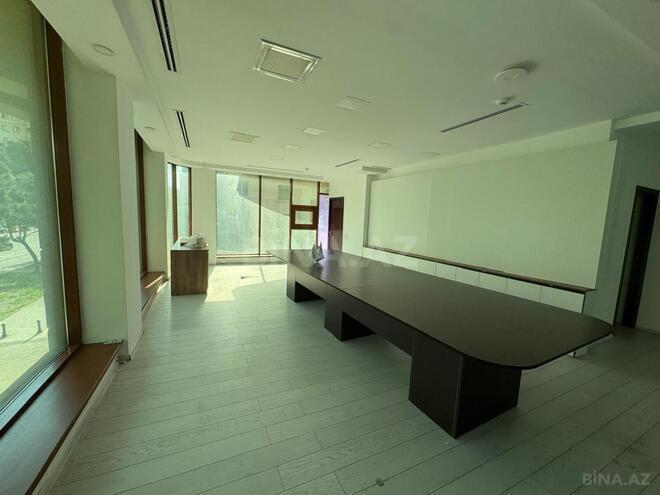 Сдаётся 20-комн. офис 1 400 м², м. Элмляр Академиясы, photo 6 from 25