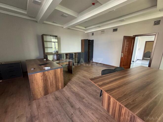Сдаётся 20-комн. офис 1 400 м², м. Элмляр Академиясы, photo 9 from 25
