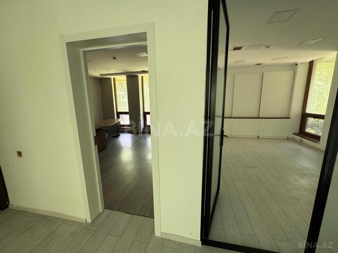 Сдаётся 20-комн. офис 1 400 м², м. Элмляр Академиясы, photo 8 from 25