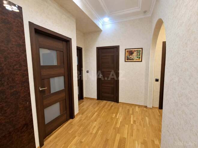Сдаётся 3-комн. новостройка 110 м², м. Кара Караев, photo 13 from 15