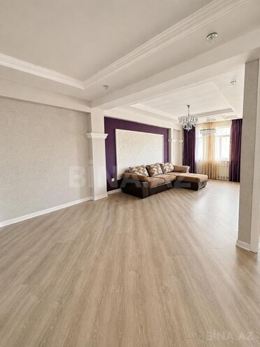 Сдаётся 3-комн. новостройка 145 м², м. Насими, photo 1 from 15