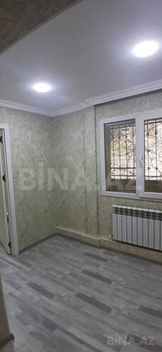 Satılır 2 otaqlı köhnə tikili 50 m², İnşaatçılar m., photo 13 from 14