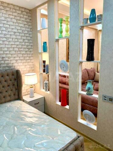 Продаётся 2-комн. новостройка 55 м², м. Иншаатчылар, photo 8 from 13