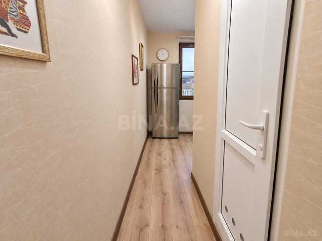 Продаётся 1-комн. вторичка 30 м², м. Кара Караев, photo 7 from 9