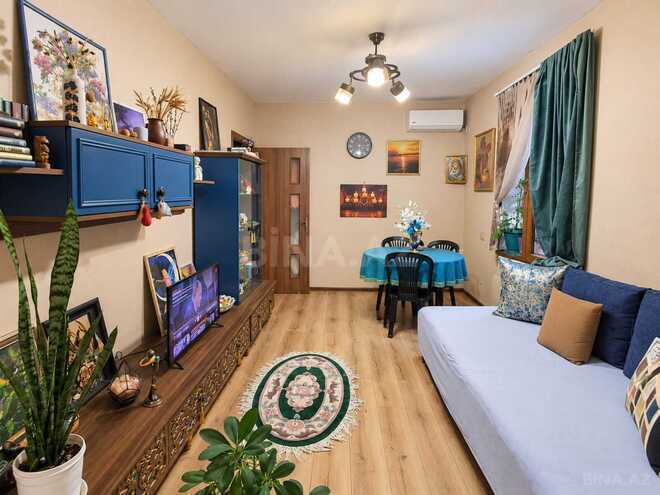 Продаётся 1-комн. вторичка 30 м², м. Кара Караев, photo 3 from 9