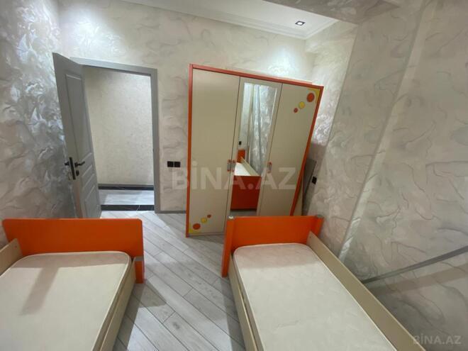 Сдаётся 2-комн. новостройка 65 м², Абшеронcкий  р., photo 3 from 7