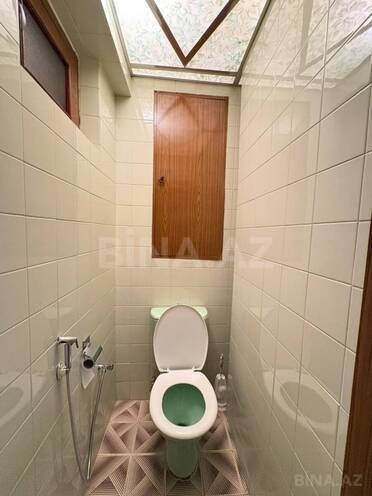 Satılır 3 otaqlı köhnə tikili 85 m², 28 May m., photo 18 from 20