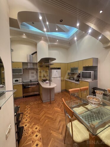 İcarəyə verilir 5 otaqlı ofis 230 m², İçəri Şəhər m., photo 15 from 20