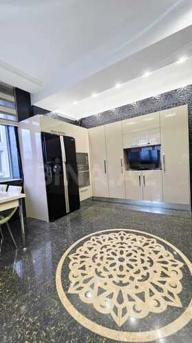 Сдается 3-комн. новостройка 170 м², м. Низами, photo 10 from 32