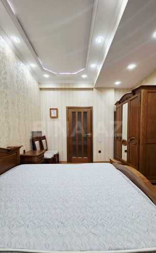 Сдается 3-комн. новостройка 170 м², м. Низами, photo 22 from 32