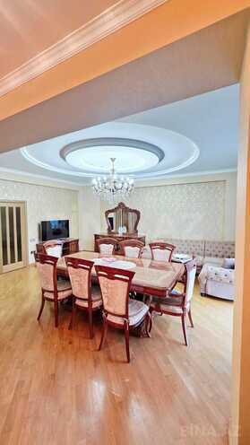 Сдается 3-комн. новостройка 170 м², м. Низами, photo 3 from 32