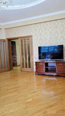Сдается 3-комн. новостройка 170 м², м. Низами, photo 6 from 32