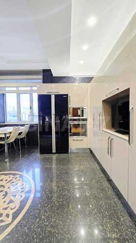 Сдается 3-комн. новостройка 170 м², м. Низами, photo 11 from 32