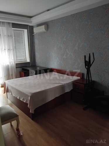 Сдаётся 2-комн. новостройка 80 м², м. 8 ноября, photo 3 from 6