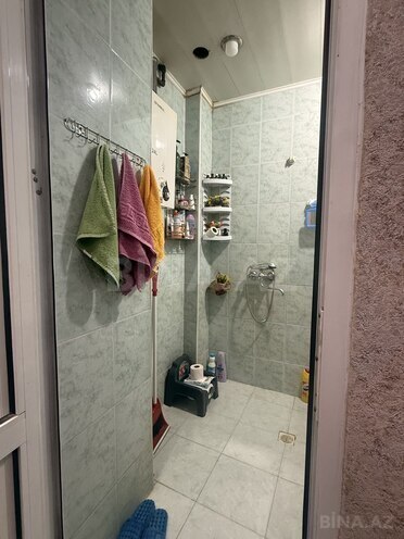 Продаётся 3-комн. вторичка 50 м², м. Низами, photo 9 from 11