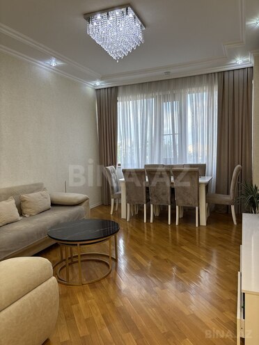 Продаётся 3-комн. новостройка 82 м², м. Иншаатчылар, photo 1 from 13