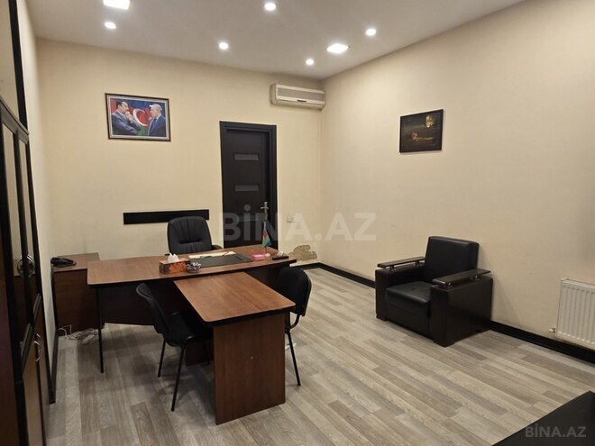 Сдаётся 3-комн. офис 71 м², м. Нариман Нариманов, photo 1 from 9