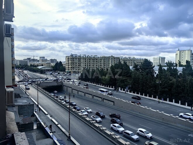 Satılır 1 otaqlı köhnə tikili 48 m², Gənclik m., photo 20 from 27