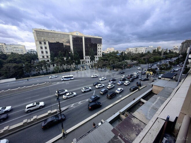 Satılır 1 otaqlı köhnə tikili 48 m², Gənclik m., photo 1 from 27