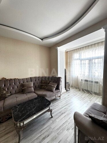 Сдаётся 2-комн. вторичка 65 м², м. Нефтчиляр, photo 4 from 18