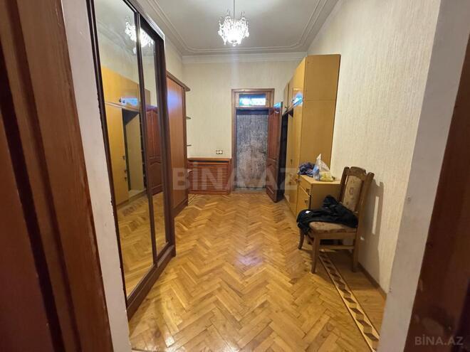 İcarəyə verilir 7 otaqlı həyət evi/bağ evi 370 m², Qara Qarayev m., photo 12 from 32