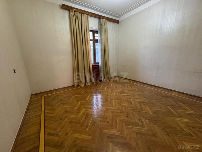 İcarəyə verilir 7 otaqlı həyət evi/bağ evi 370 m², Qara Qarayev m., photo 16 from 32