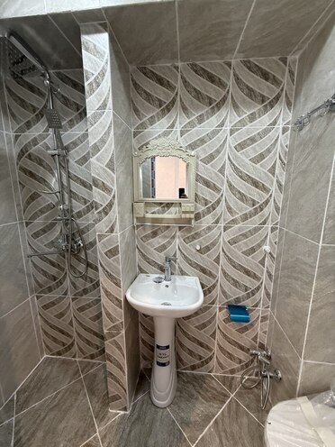 Продаётся 2-комн. вторичка 58 м², м. Низами, photo 8 from 11