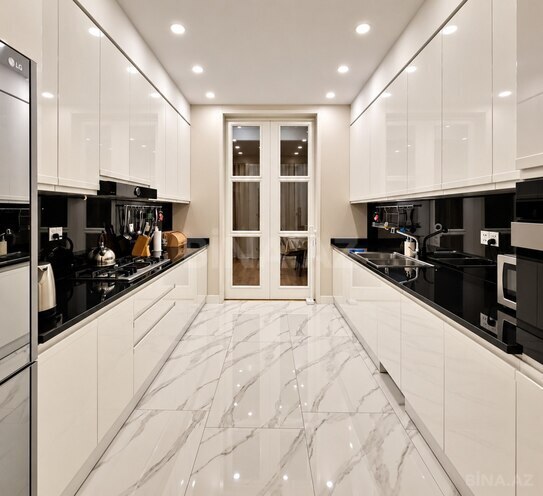 Продается 4-комн. новостройка 151 м², м. Мемар Аджеми, photo 16 from 29