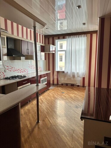 İcarəyə verilir 3 otaqlı yeni tikili 145 m², Neftçilər m., photo 1 from 10