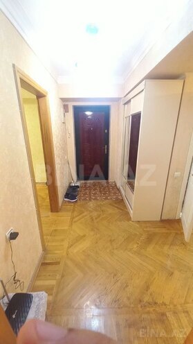 Продаётся 3-комн. вторичка 82 м², м. Иншаатчылар, photo 8 from 14