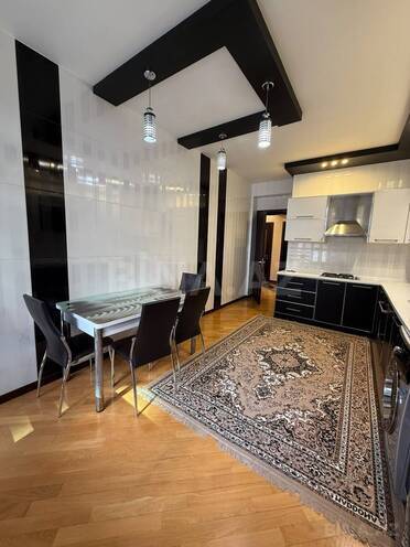 Сдаётся 3-комн. новостройка 150 м², м. Нариман Нариманов, photo 7 from 24
