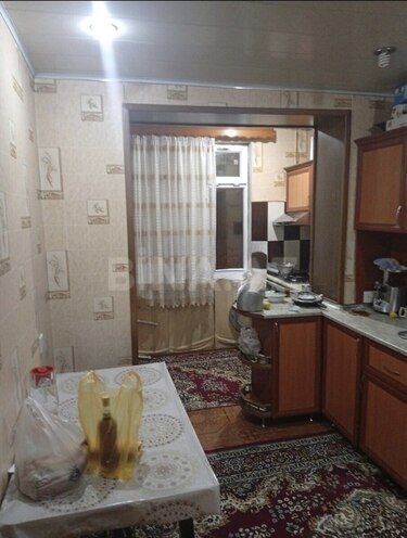 Satılır 2 otaqlı köhnə tikili 60 m², Xalqlar Dostluğu m., photo 4 from 7
