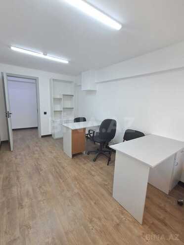 İcarəyə verilir 1 otaqlı ofis 20 m², 8-ci mikrorayon q., photo 9 from 10