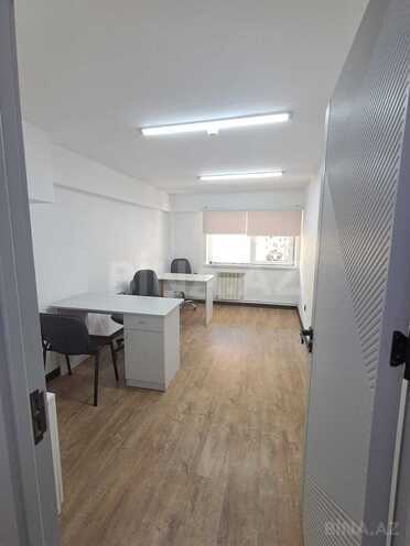 İcarəyə verilir 1 otaqlı ofis 20 m², 8-ci mikrorayon q., photo 1 from 10