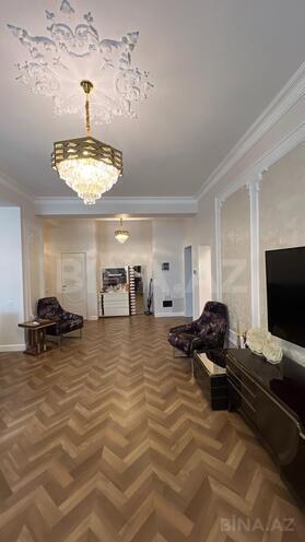 Продаётся 2-комн. новостройка 86 м², м. Элмляр Академиясы, photo 9 from 17
