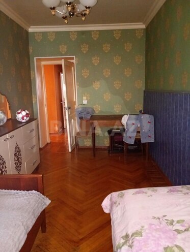 Satılır 3 otaqlı köhnə tikili 90 m², Gənclik m., photo 6 from 12